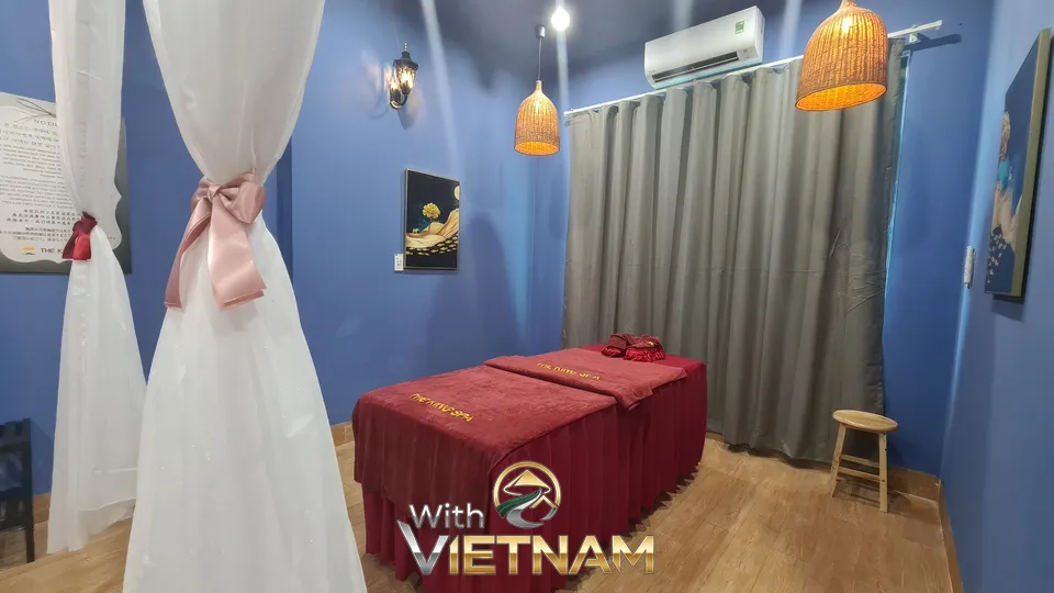 마사지 베드 두 개가 있는 룸