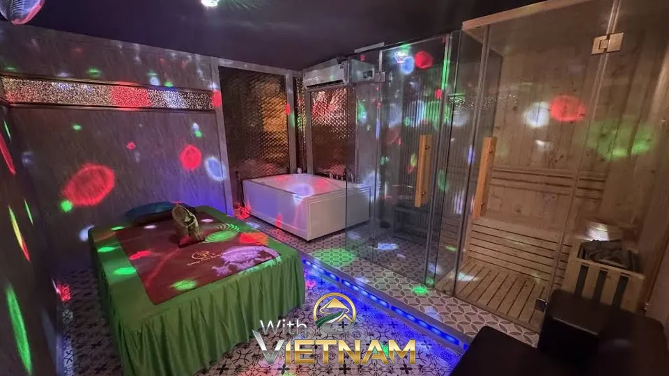 사우나와 욕조가 있는 마사지실